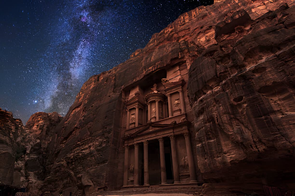 Petra 4